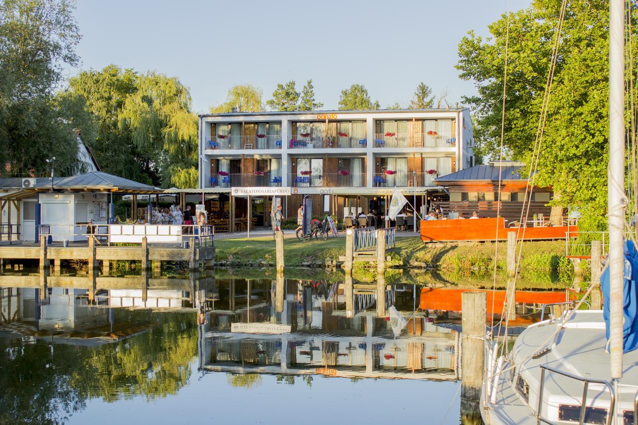 Port Etterem&Panzio Bed & Breakfast Balatonmariafurdo Luaran gambar
